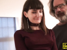 Мужчина жёстко оттрахал девчонку с татуировками Adreena Winters