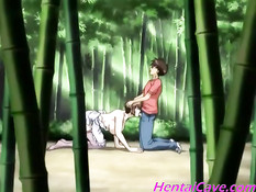 Грудастая хентай женщина в сауне дрочит и отсасывает парню член