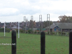 Бесстыжая брюнетка Chloe Lovette писает на улице и курит сигарету