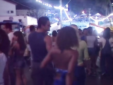 Светловолосая путешественница Silvia Saint трахается с мужчинами