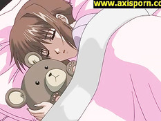 Рыжая хентай девка зашла к спящему парню и дала потрогать грудь