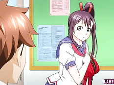 Грудастая хентай девчонка с красными волосами показывает сиськи