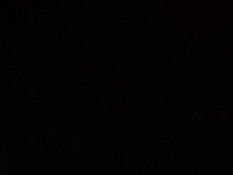 Сексуальный раб вылизывает ноги своей госпоже в чёрных чулках