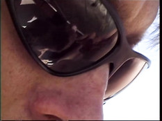 Эти молодые свингеры летом занимаются сексом на катере в море