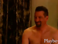 Американские женщины занимаются групповым сексом на свинг пати