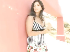 Страстный секс с грудастой блондинкой в чёрных чулках Nikki Benz