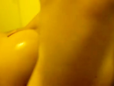 Парень в позе раком загоняет мокрый член в сочную киску подруги