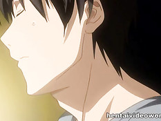 Парень вставил свой член в бритую киску молодой аниме горничной