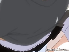 Парень вставил свой член в бритую киску молодой аниме горничной