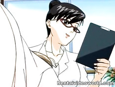 Горячая хентай докторша и медсестра занимаются сексом с парнем