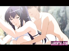 Молодой человек трахает на пляже сисястую хентай девку в бикини