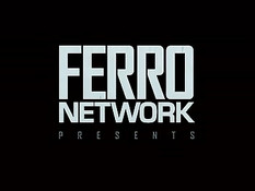 Похотливая русская тёща отсасывает зятю член и ебётся на кровати