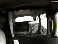 Ебля в такси с молодыми шалавами Jasmine Jae и Victoria Summers