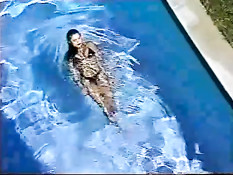 Актриса ретро порно Ashlyn Gere ебётся сразу с четырьмя парнями