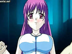 Парень ласкает большую грудь и киску возбуждённой хентай девке