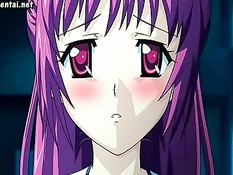 Парень ласкает большую грудь и киску возбуждённой хентай девке