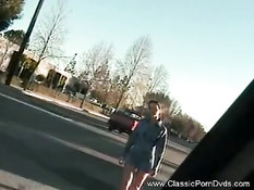 Парень отодрал в номере грудастую брюнетку с интимной стрижкой