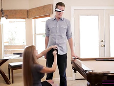 Молодая подруга Sammi Bananas отдаёт парня мамочке Darla Crane