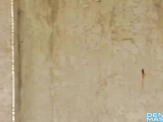 Атлетичная зрелая брюнетка Denise Masino ласкает большой клитор