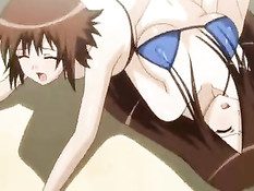 Рыжая хентай девушка с большой грудью трахает блондинку в лесу