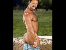 Эротические фото популярного американского актёра гей фильмов