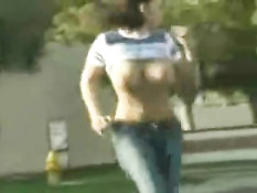 Gianna jogging topless