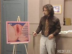 Asian chick and her wet pussy