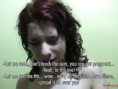 Лицо грудастой испанской девки залили спермой на буккаке оргии