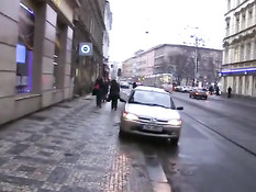 Коротко подстриженный чешский гей отсасывает и ебётся в ванной