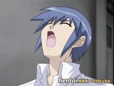 Девчонка лижет клитор своей аниме подружке и трахается с парнем