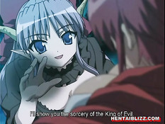 Волшебница привязала аниме девчонку к дереву и отлизала киску