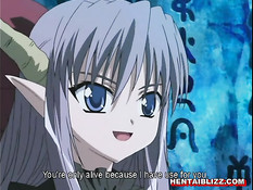 Волшебница привязала аниме девчонку к дереву и отлизала киску