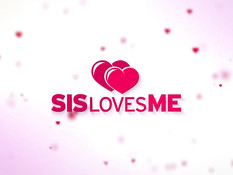 Худая девчонка с длинными волосами Alice March прыгает на члене