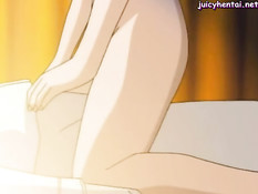 Развратная хентай медсестра села на парня и подрочила сиськами