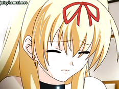 Здоровый мужик трахает аниме девушку раком и заставляет сосать