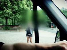 Парни сняли на улице немецкую блондинку и отъебали в задницу