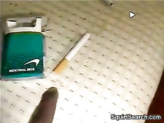 Пьяный негр поставил рачком и оттрахал молодую чёрную шалаву