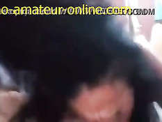 Трахает раком аргентинскую брюнетку и снимает порно на телефон