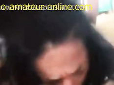 Трахает раком аргентинскую брюнетку и снимает порно на телефон