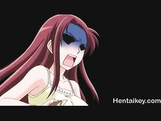 Молодой человек занимается любовью с двумя хентай девчонками