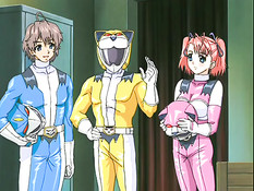 Аниме девушка с голубыми волосами подрочила парню в бассейне