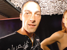 Немецкая женщина Giulia Dark занимается сексом в позе наездницы