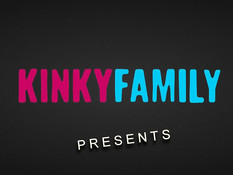 Девушка Nora Wolf приняла душ и захотела заняться сексом с парнем