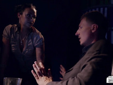 Немецкая лесбиянка лижет подруге грудь и ебёт фаллосом в офисе