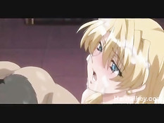 Сиськастую хентай блондиночку залили спермой на ганг банг оргии