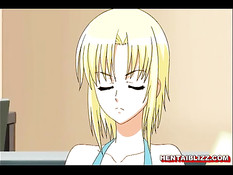 Молодой человек ебёт на полу аниме девку с огромными сиськами