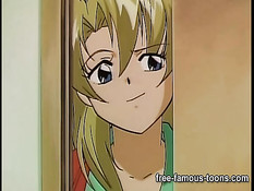 Блондинка лесбиянка трахает страпоном застенчивую хентай девку