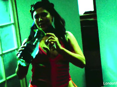 Жёсткие лесбийские забавы подружек London Keyes и Madison Scott