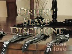 Он отхлестал связанную секс рабыню по голой жопе и вставил член