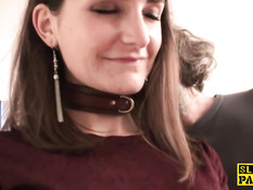 Связал руки татуированной шалаве и оттрахал во все рабочие дыры